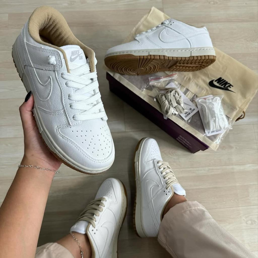 Tênis Nike Dunk Branco Bege Premium