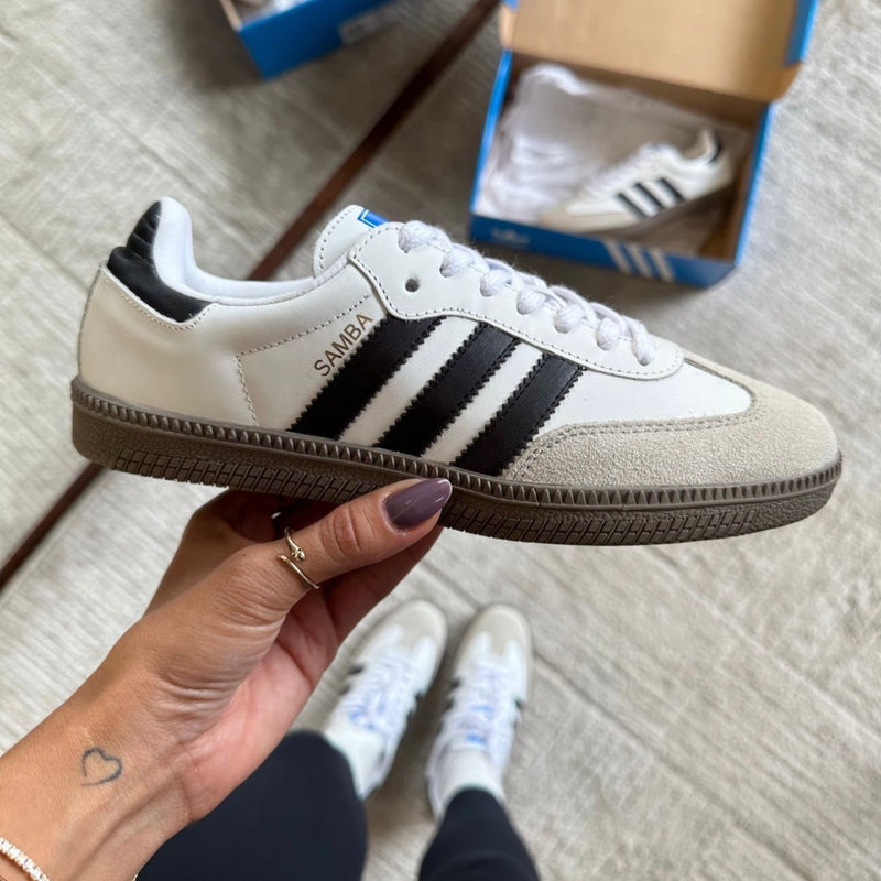 Tênis Adidas Samba OG Branco e Preto Couro Legítimo