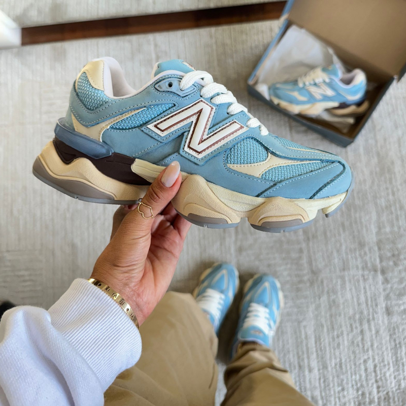 Tênis New Balance 9060 Sea Salt Azul Couro Legítimo