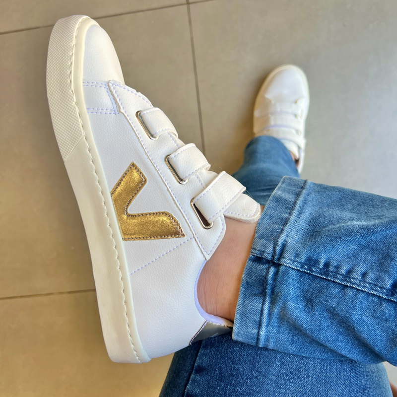 Tênis Vert Velcro Branco e Dourado