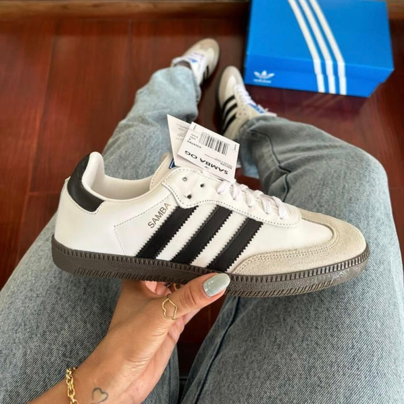 Tênis Adidas Samba OG Branco e Preto Couro Legítimo