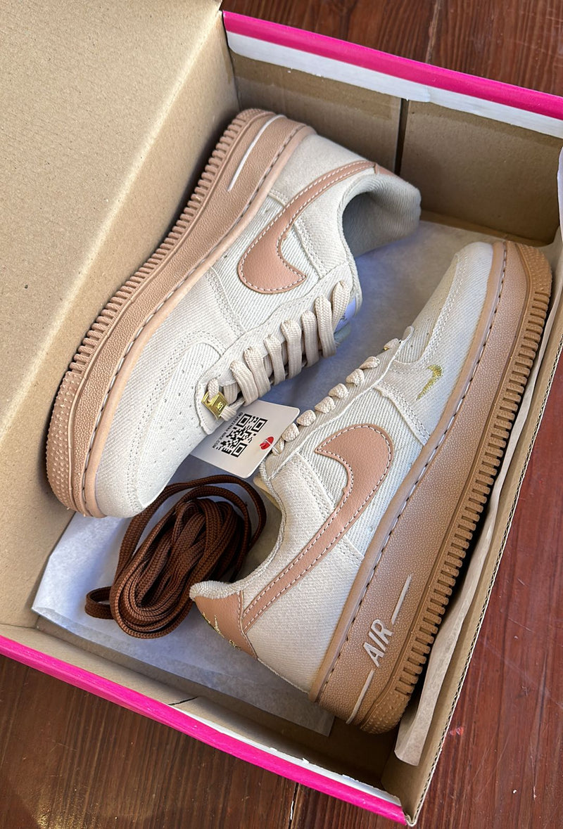 Tênis Nike Air Force 1 Jeans Off White Rosado Premium