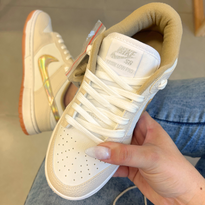 Tênis Nike Dunk Croco White Bege