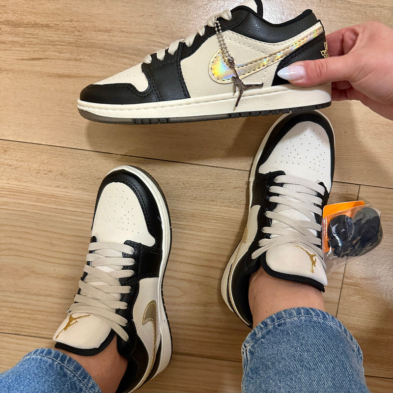 Tênis Nike Air Jordan Preto Ouro Premium