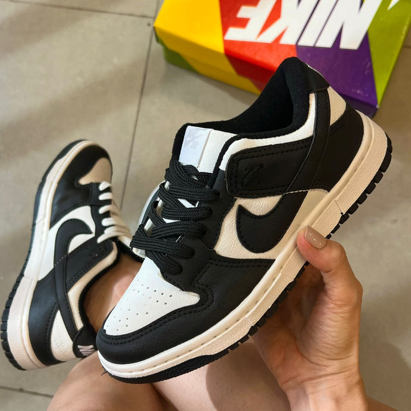 Tênis Nike Dunk Panda Premium