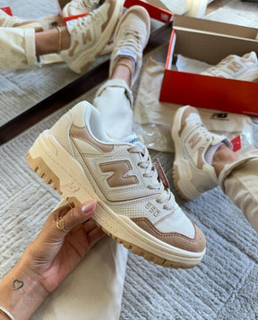 Tênis New Balance 550 Nude Premium