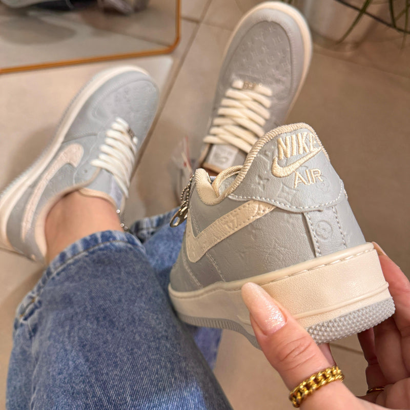 Tênis Nike Air Force Louis Vuitton Azul