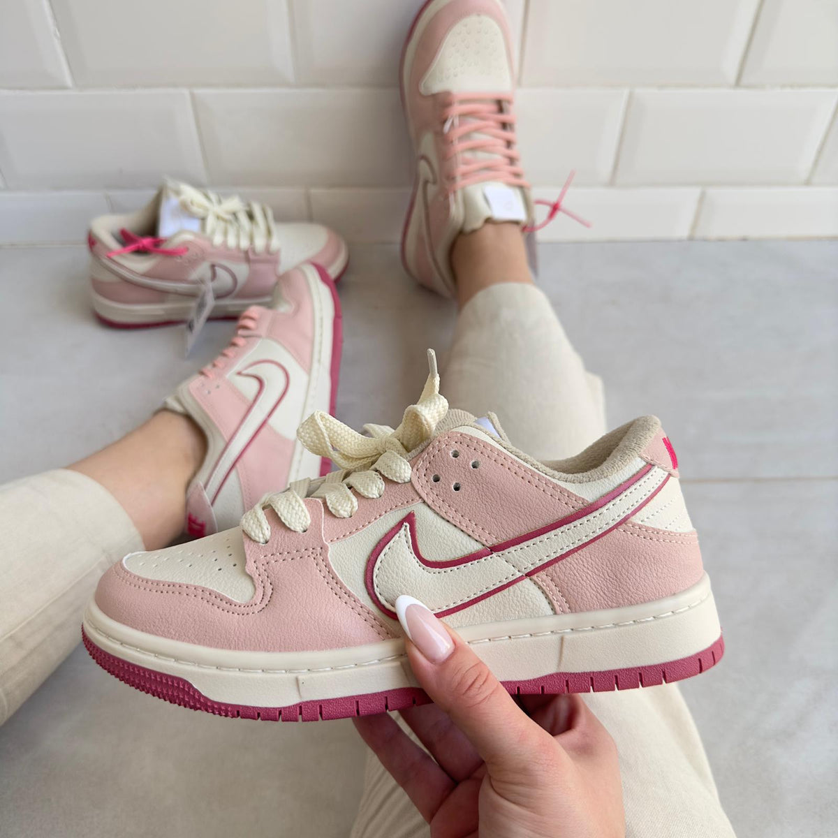 Tênis Nike Dunk Rosa Penelope