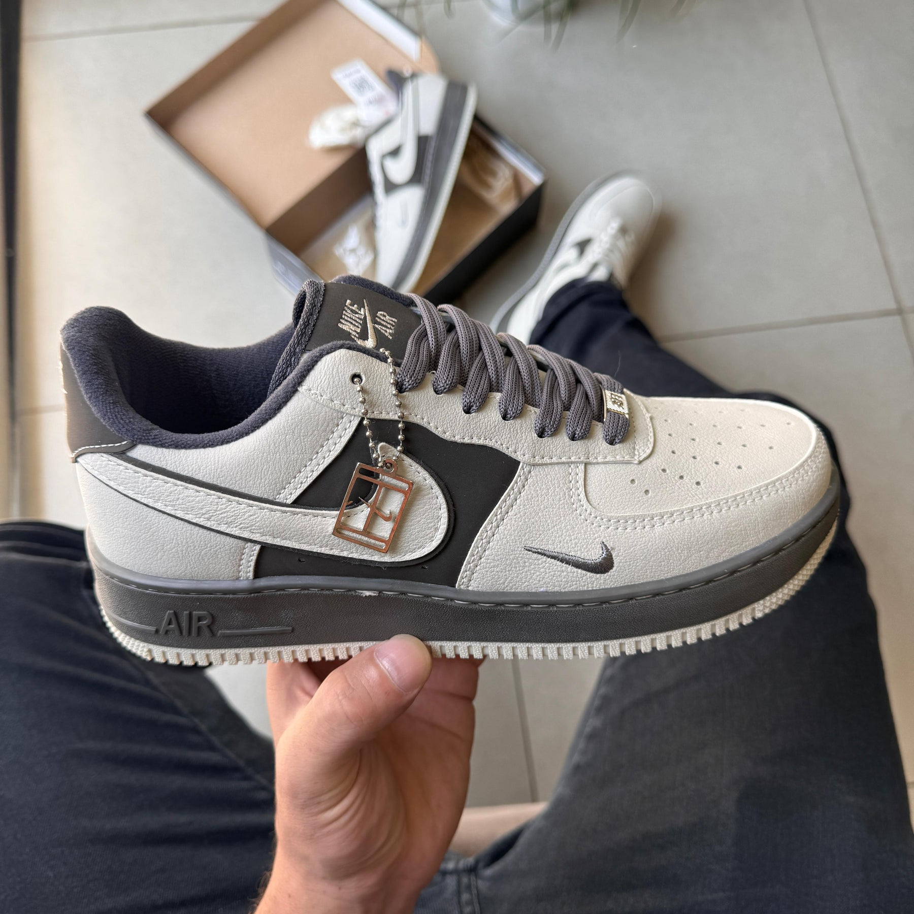 Tênis Nike Air Force Nubuck Grafite Masculino