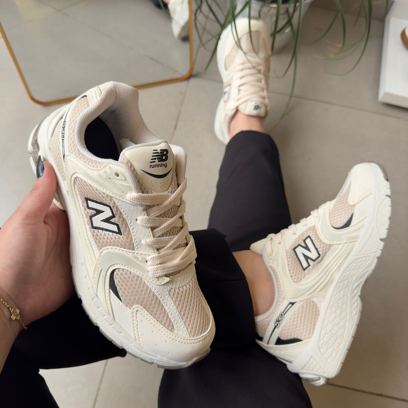 Tênis New Balance 530 Off White Preto