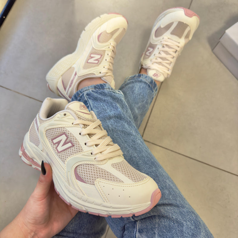 Tênis New Balance 530 Off White Rosa