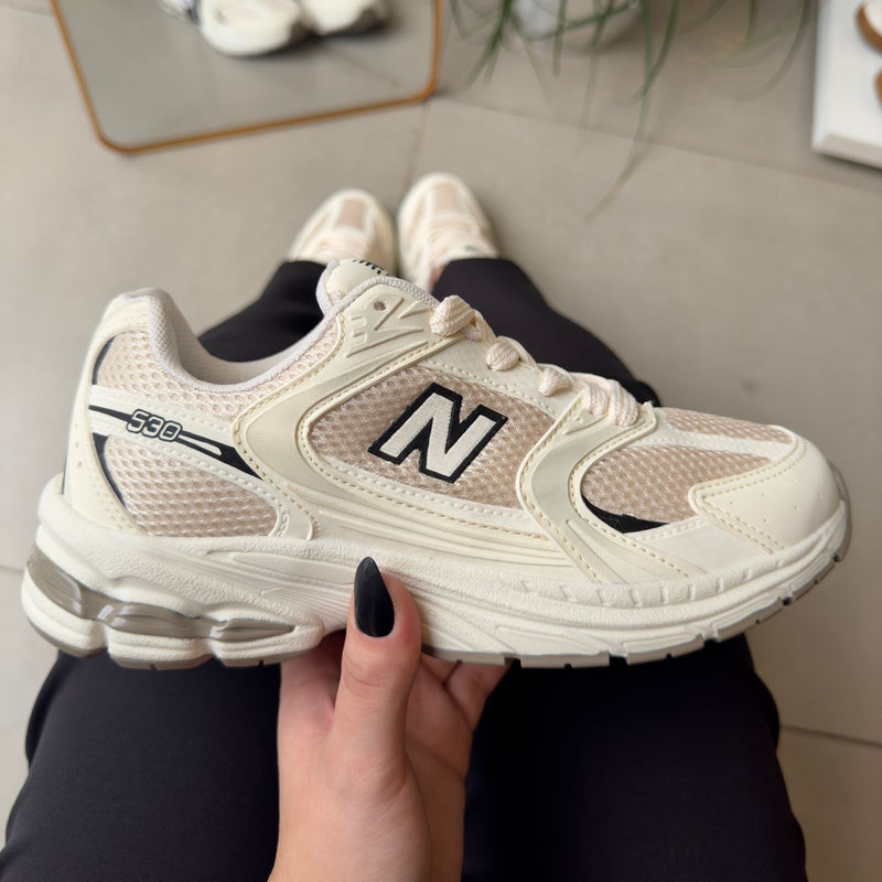 Tênis New Balance 530 Off White Preto